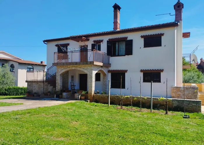 Apartamento Giardin ***